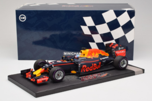 Red Bull RB12 Tag Heuer #3 D. Ricciardo Red Bull Racing 1st Pole Monaco Grand Prix 2016 Minichamps 1:18 117160103 Ρητίνη - εικόνα 7 από 7