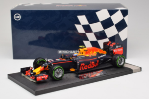 Red Bull RB12 Tag Heuer #33 M. Verstappen Red Bull Racing Showcar 2016 Minichamps 1:18 117161233 Ρητίνη - εικόνα 7 από 7