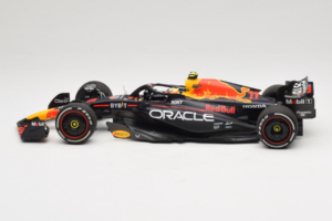 Red Bull RB19 #11 S. Perez Oracle Red Bull Racing Saudi Arabian Grand Prix Winner 2023 Minichamps 1:18 110230111 Ρητίνη - εικόνα 3 από 6