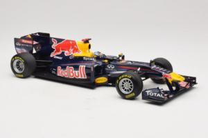 Red Bull RB7 Renault #1 S. Vettel Red Bull Racing Showcar 2011 Minichamps 1:18 110110071-1 Μέταλλο - εικόνα 4 από 7