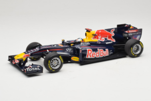Red Bull RB7 Renault #1 S. Vettel Red Bull Racing Showcar 2011 Minichamps 1:18 110110071-1 Μέταλλο