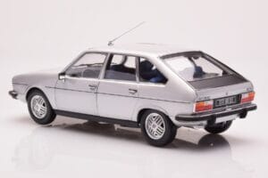 Renault 30 TX Ασημί Norev 1:18 185272 Μέταλλο - εικόνα 7 από 8