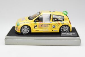 Renault Clio Sport #2 E. Rangoni Renault Clio Trophy Winner 2000 Universal Hobbies 1:18 7711218616 Μέταλλο - εικόνα 3 από 6
