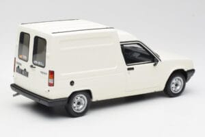 Renault Express Λευκό Otto 1:18 OT466 Ρητίνη - εικόνα 2 από 5