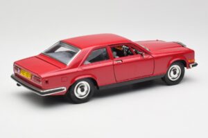 Rolls-Royce Camargue Κόκκινο Bburago 1:22 3001 Μέταλλο - εικόνα 3 από 8