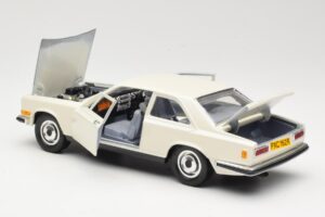 Rolls-Royce Camargue Λευκό Bburago 1:22 3001-M1 Μέταλλο - εικόνα 5 από 8