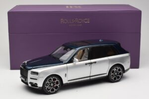 Rolls-Royce Cullinan Μπλε & Ασημί Δίχρωμο OEM 1:18 028-16B Μέταλλο - εικόνα 8 από 8