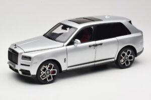 Rolls-Royce Cullinan Ασημί Με Shadow Wheels OEM 1:18 028-16A Μέταλλο