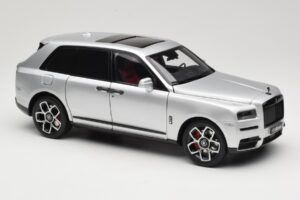 Rolls-Royce Cullinan Ασημί Με Shadow Wheels OEM 1:18 028-16A Μέταλλο - εικόνα 6 από 8