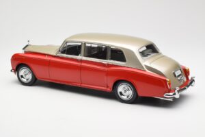 Rolls-Royce Phantom VI Κόκκινο Ανοιχτό Μπεζ Kyosho 1:18 08905RLB Μέταλλο - εικόνα 7 από 8