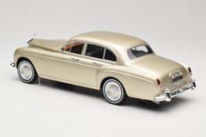 Rolls-Royce Silver Cloud III Flying Spur H.J. Mulliner Χρυσό MCG 1:18 MCG18058 Μέταλλο - εικόνα 5 από 6