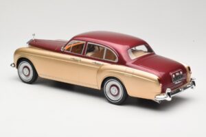 Rolls-Royce Silver Cloud III Flying Spur H.J. Mulliner Κόκκινο & Χρυσό MCG 1:18 MCG18132 Μέταλλο - εικόνα 5 από 6