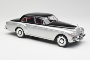 Rolls-Royce Silver Cloud III Mulliner Ασημί & Μαύρο MCG 1:18 MCG18128 Μέταλλο - εικόνα 4 από 6