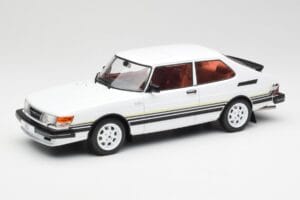 Saab 900 Turbo Λευκό MCG 1:18 MCG18339 Μέταλλο
