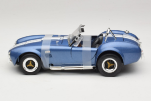 Shelby Cobra 427 S/C Μπλε Λευκή Ρίγα Road Signature 1:18 92058-P2 Μέταλλο - εικόνα 3 από 6