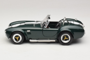 Shelby Cobra 427 S/C Σκούρο Πράσινο Λευκές Ρίγες Road Signature 1:18 92058-P1 Μέταλλο - εικόνα 4 από 8