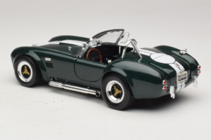 Shelby Cobra 427 S/C Σκούρο Πράσινο Λευκές Ρίγες Road Signature 1:18 92058-P1 Μέταλλο - εικόνα 7 από 8