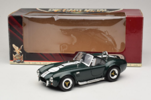Shelby Cobra 427 S/C Σκούρο Πράσινο Λευκές Ρίγες Road Signature 1:18 92058-P1 Μέταλλο - εικόνα 8 από 8