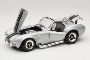 Shelby Cobra 427S/C Ασημί Με Μαύρες Ρίγες Road Signature 1:18 92058 Μέταλλο - εικόνα 2 από 8