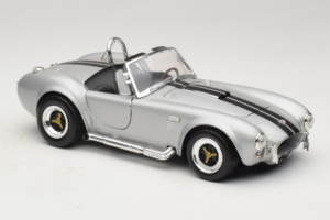 Shelby Cobra 427S/C Ασημί Με Μαύρες Ρίγες Road Signature 1:18 92058 Μέταλλο - εικόνα 6 από 8