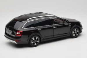 Skoda Octavia Mk4 Combi Καφέ Paudi Model 1:18 ZMR000005BRA Μέταλλο - εικόνα 3 από 8