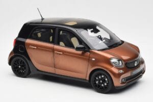 Smart Forfour W453 Μαύρο Hazel Καφέ Norev 1:18 B66960299 Μέταλλο - εικόνα 6 από 8