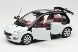 Smart Forfour Λευκό Kyosho 1:18 0019141V001C01Q00 Μέταλλο - εικόνα 2 από 8