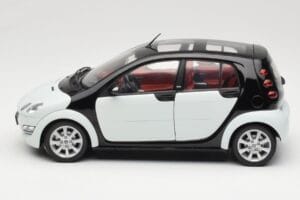 Smart Forfour Λευκό Kyosho 1:18 0019141V001C01Q00 Μέταλλο - εικόνα 4 από 8