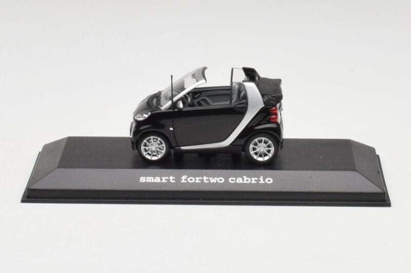 Smart Fortwo Cabrio Βαθύ Μαύρο Minichamps 1:43 Q0022561V001C18Q00 Μέταλλο