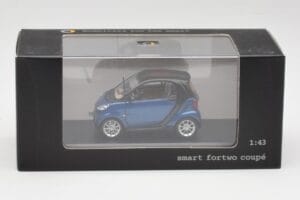Smart Fortwo Coupe Aqua Μπλε Metallic & Μαύρο Minichamps 1:43 Q0022558V001C77Q00 Μέταλλο - εικόνα 4 από 4