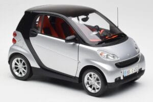 Smart Fortwo Coupé W451 Ασημί & Μαύρο Minichamps 1:18 Q0022528V001C75Q00 Μέταλλο - εικόνα 6 από 8