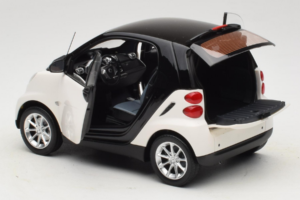 Smart Fortwo 451 Coupe Λευκό Μαύρο Minichamps 1:18 150036302 Μέταλλο - εικόνα 5 από 8