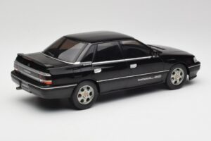 Subaru Legacy RS Μαύρο IXO 1:18 18CMC131A Μέταλλο - εικόνα 2 από 6