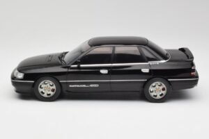 Subaru Legacy RS Μαύρο IXO 1:18 18CMC131A Μέταλλο - εικόνα 3 από 6