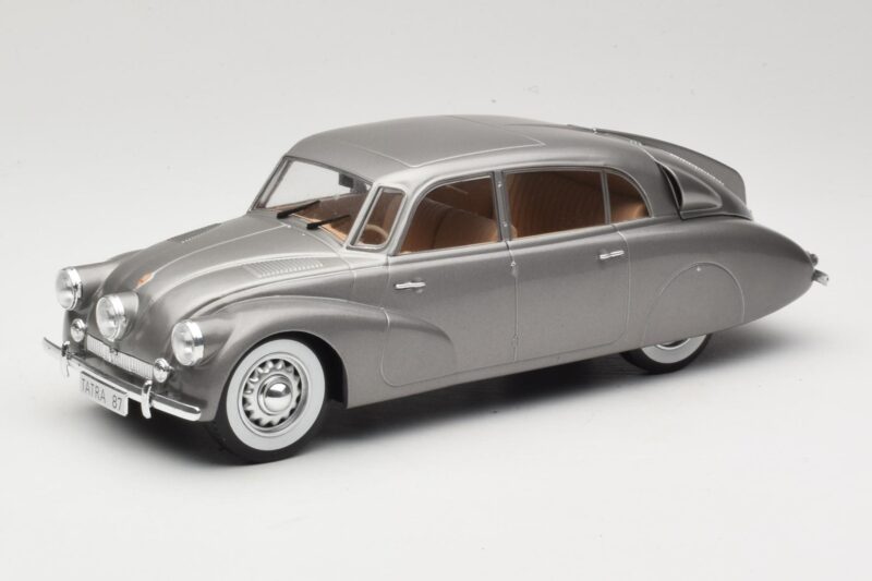 Tatra 87 Γκρι MCG 1:18 MCG18068 Μέταλλο