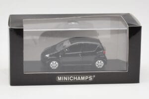 Toyota Aygo AB10 Μαύρο Minichamps 1:43 400166401 Μέταλλο - εικόνα 4 από 4