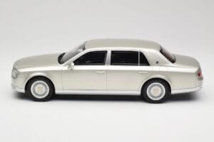Toyota Century Silver Metallic Kyosho 1:18 KSR18036S Μέταλλο - εικόνα 3 από 6