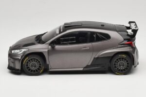 Toyota GR Yaris Rally2 Γκρι IXO 1:18 18CMC210 Μέταλλο - εικόνα 3 από 6