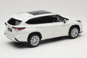 Toyota Highlander XU70 Λευκό OEM 1:18 26071-2011 Μέταλλο - εικόνα 3 από 8