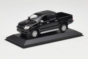 Toyota Hilux Μαύρο Minichamps 1:43 400166662 Μέταλλο - εικόνα 2 από 4