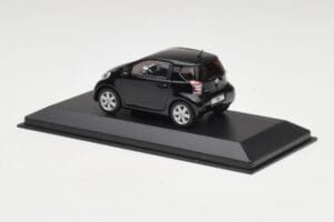 Toyota iQ Μαύρο Mica Minichamps 1:43 403166803 Μέταλλο - εικόνα 3 από 4