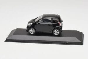 Toyota iQ Μαύρο Mica Minichamps 1:43 403166803 Μέταλλο
