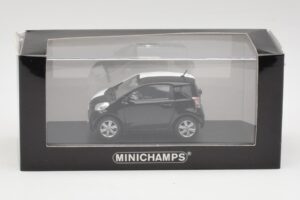 Toyota iQ Μαύρο & Λευκό Geneva Motor Show 2009 Minichamps 1:43 400166801 Μέταλλο - εικόνα 4 από 4