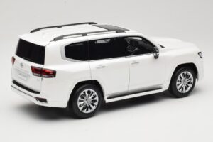 Toyota Land Cruiser J300 ZX Λευκό LCD 1:18 LCD18013-ZX-WH Μέταλλο - εικόνα 3 από 8