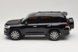 Toyota Land Cruiser LC200 Μαύρο Kengfai 1:18 KF024-13 Μέταλλο - εικόνα 4 από 8