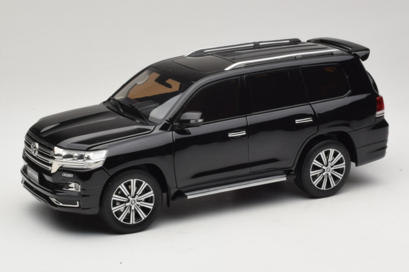 Toyota Land Cruiser LC200 Μαύρο Kengfai 1:18 KF024-13 Μέταλλο
