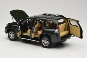 Toyota Land Cruiser Prado J150 Πράσινο Paudi Model 1:18 623132-GR Μέταλλο - εικόνα 5 από 8
