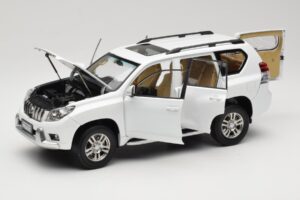 Toyota Land Cruiser Prado J150 Λευκό Paudi Model 1:18 623132-WH Μέταλλο - εικόνα 2 από 8