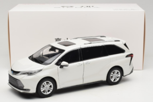 Toyota Sienna XL30 Λευκό OEM 1:18 TOYOTA013 Μέταλλο - εικόνα 8 από 8