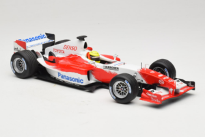 Toyota TF105 #17 R. Schumacher Panasonic Toyota Racing Showcar 2005 Minichamps 1:18 100050087 Μέταλλο - εικόνα 4 από 7